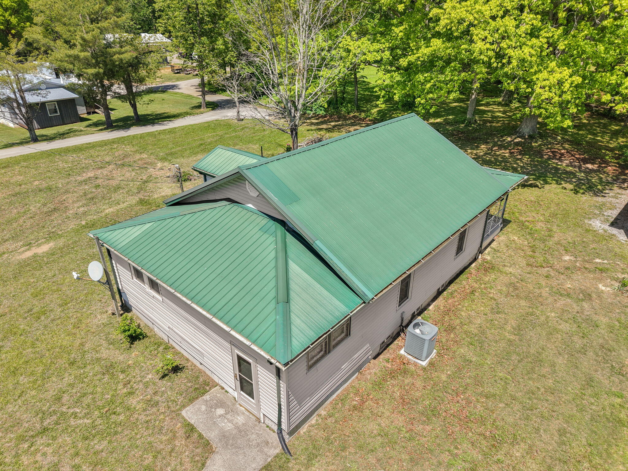 221 Earl Ross Road Stearns, KY 42647 - Photo 63 of 63 64-web-or-mls-DJI_20260501125715_0275_D_
