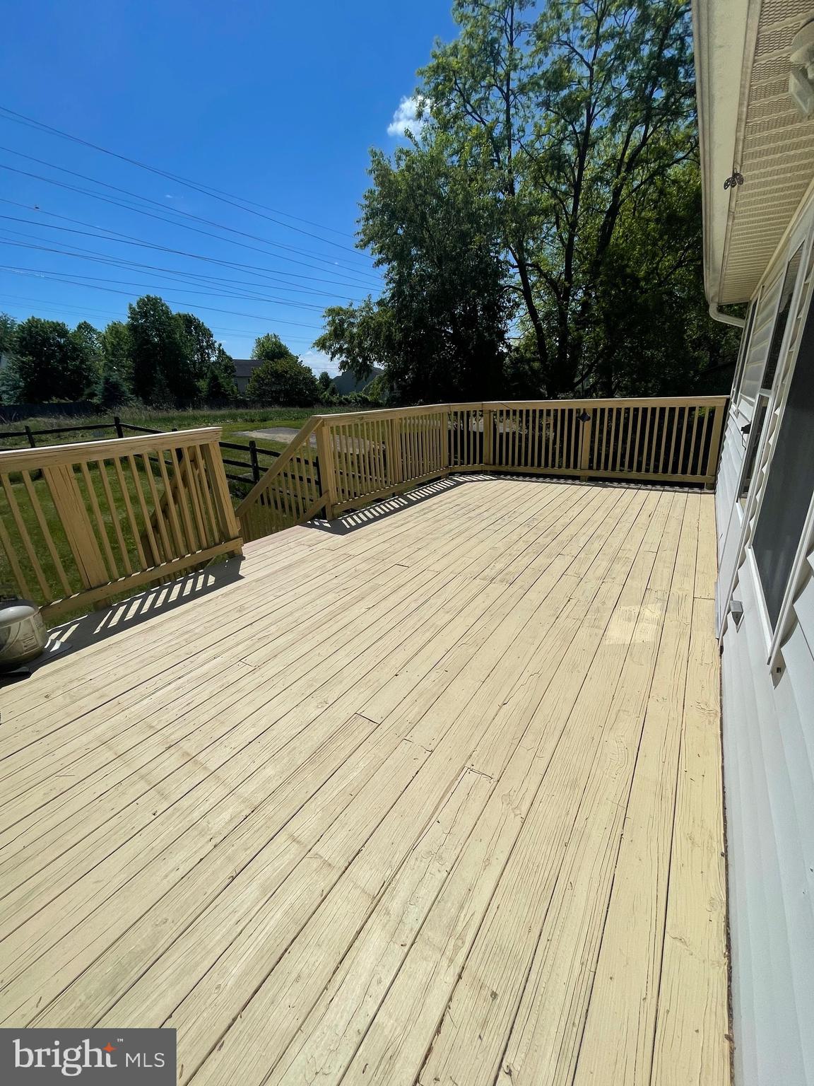 99 Exeter Court Shepherdstown, WV 25443 - Photo 38 of 51 a view of deck and the floor