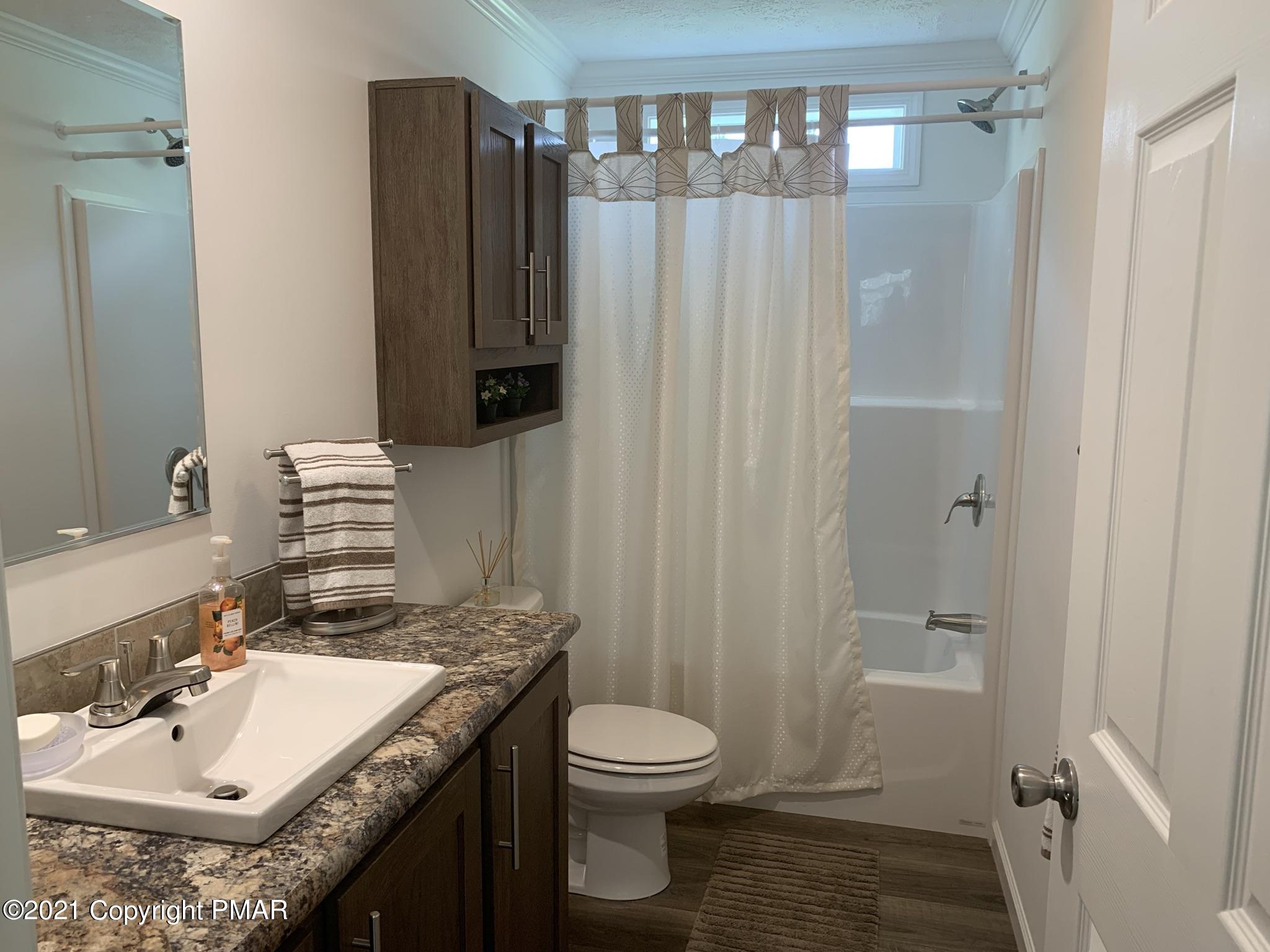 212 Fawn Valley Road Stroudsburg, PA 18360 - Photo 14 of 19 Main Bathroom