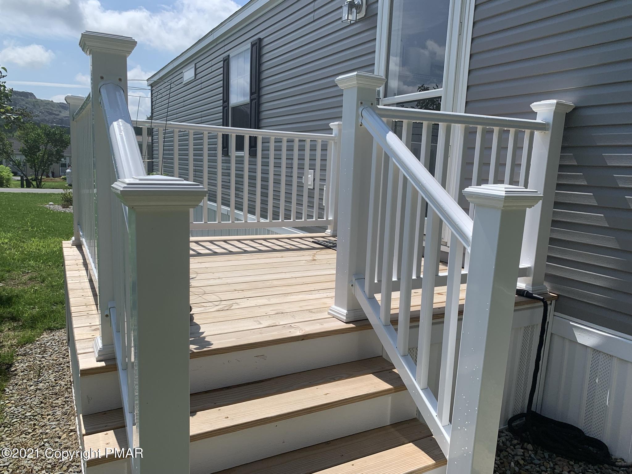 212 Fawn Valley Road Stroudsburg, PA 18360 - Photo 15 of 19 Back Deck
