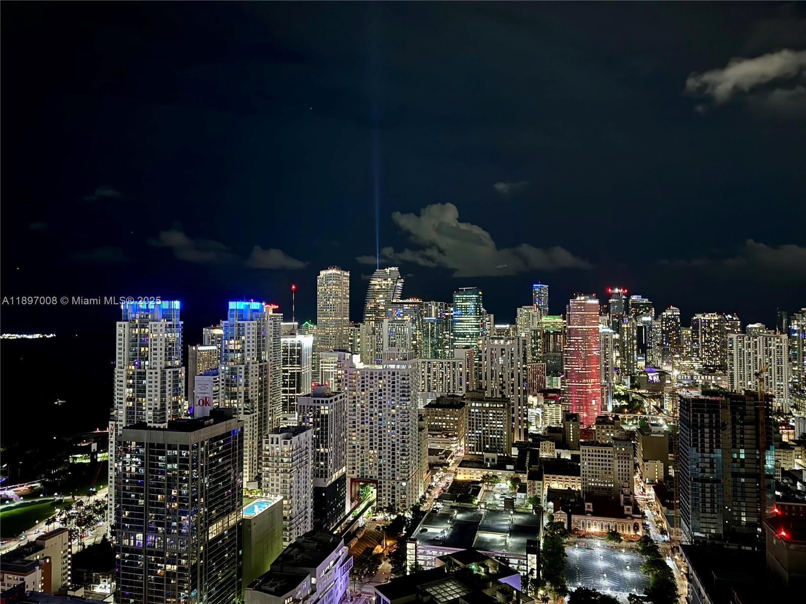 159 Northeast 6th Street, Unit 4807 Miami, FL 33132 - Photo 45 of 63 a city view