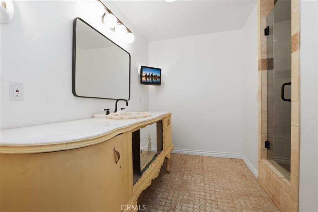 8633 Garfield Street Riverside, CA 92504 - Photo 36 of 54