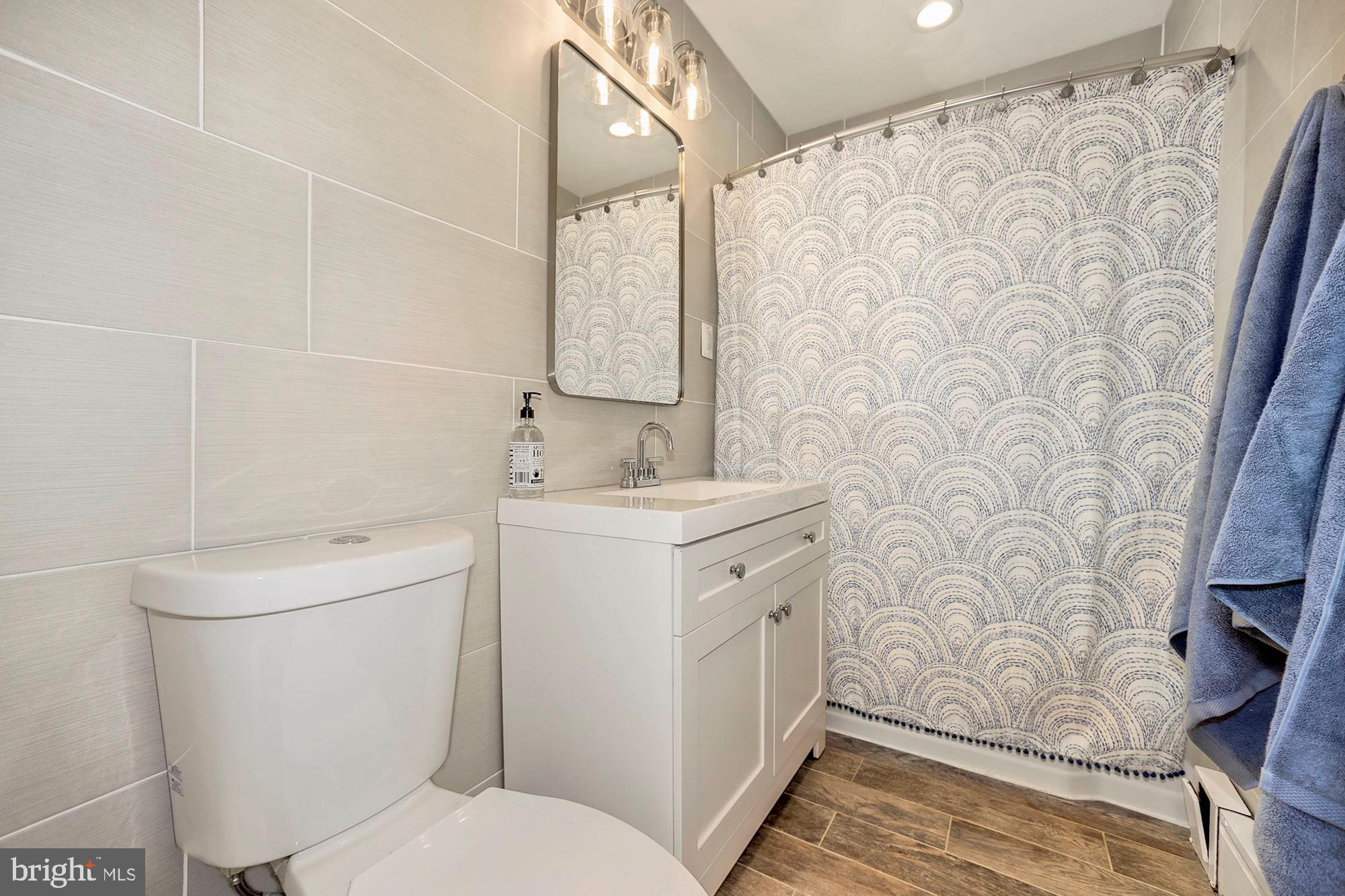 1437 Leegate Road Northwest Washington, DC 20012 - Photo 13 of 27 Gallery Image 13