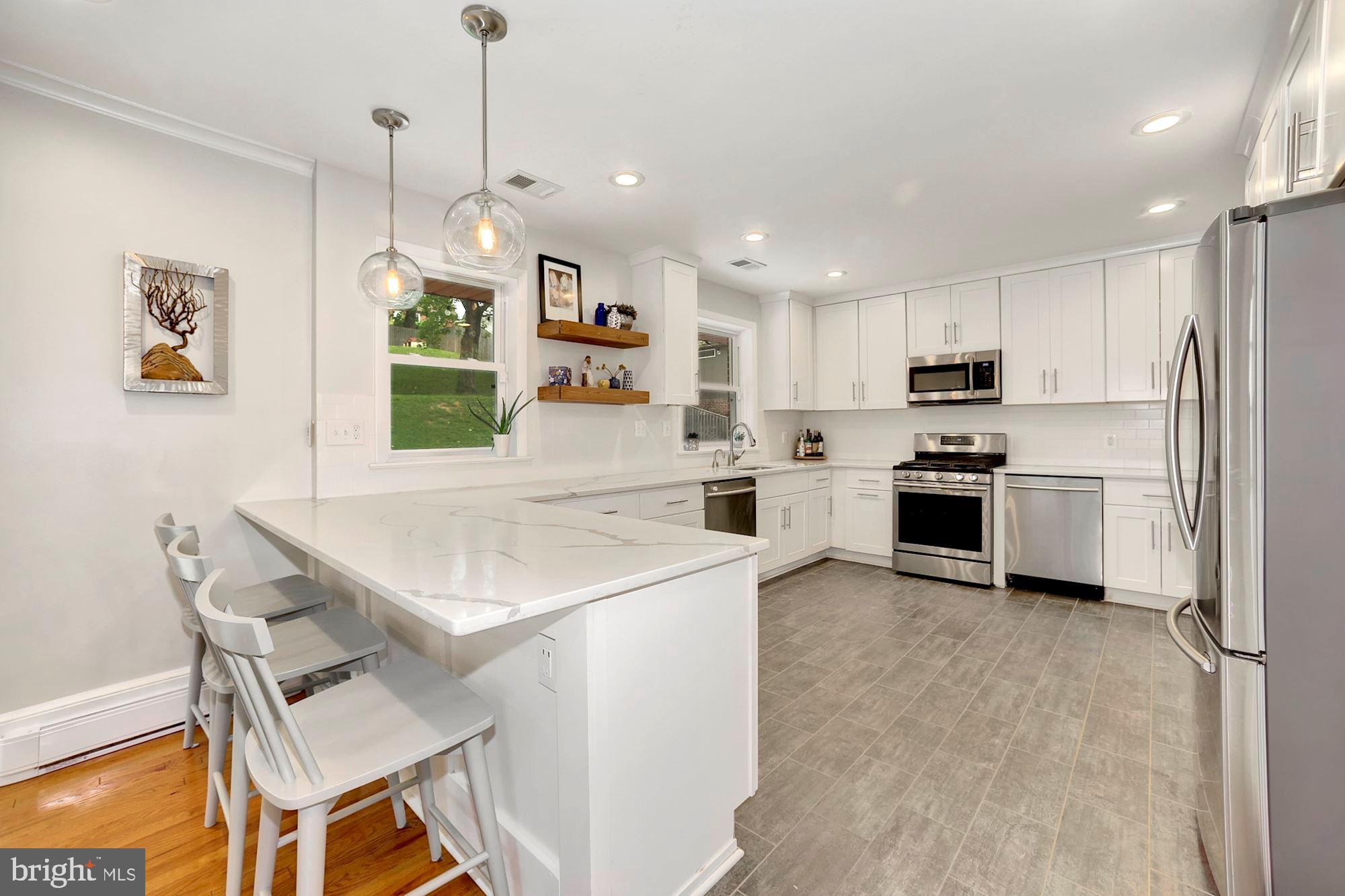1437 Leegate Road Northwest Washington, DC 20012 - Photo 5 of 27 Gallery Image 5
