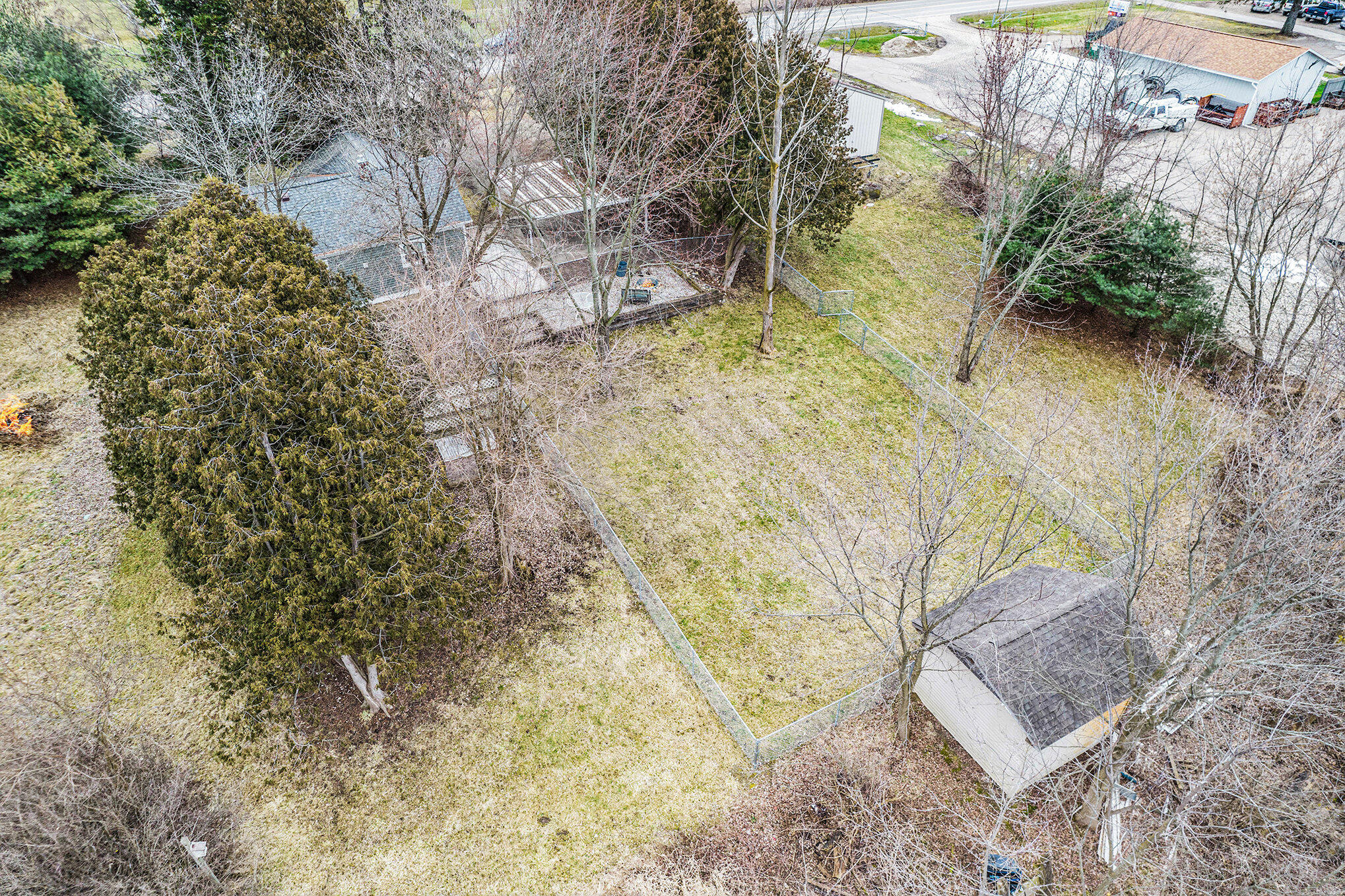 11196 Torrey Road Fenton, MI 48430 - Photo 23 of 37 021_dji_0366