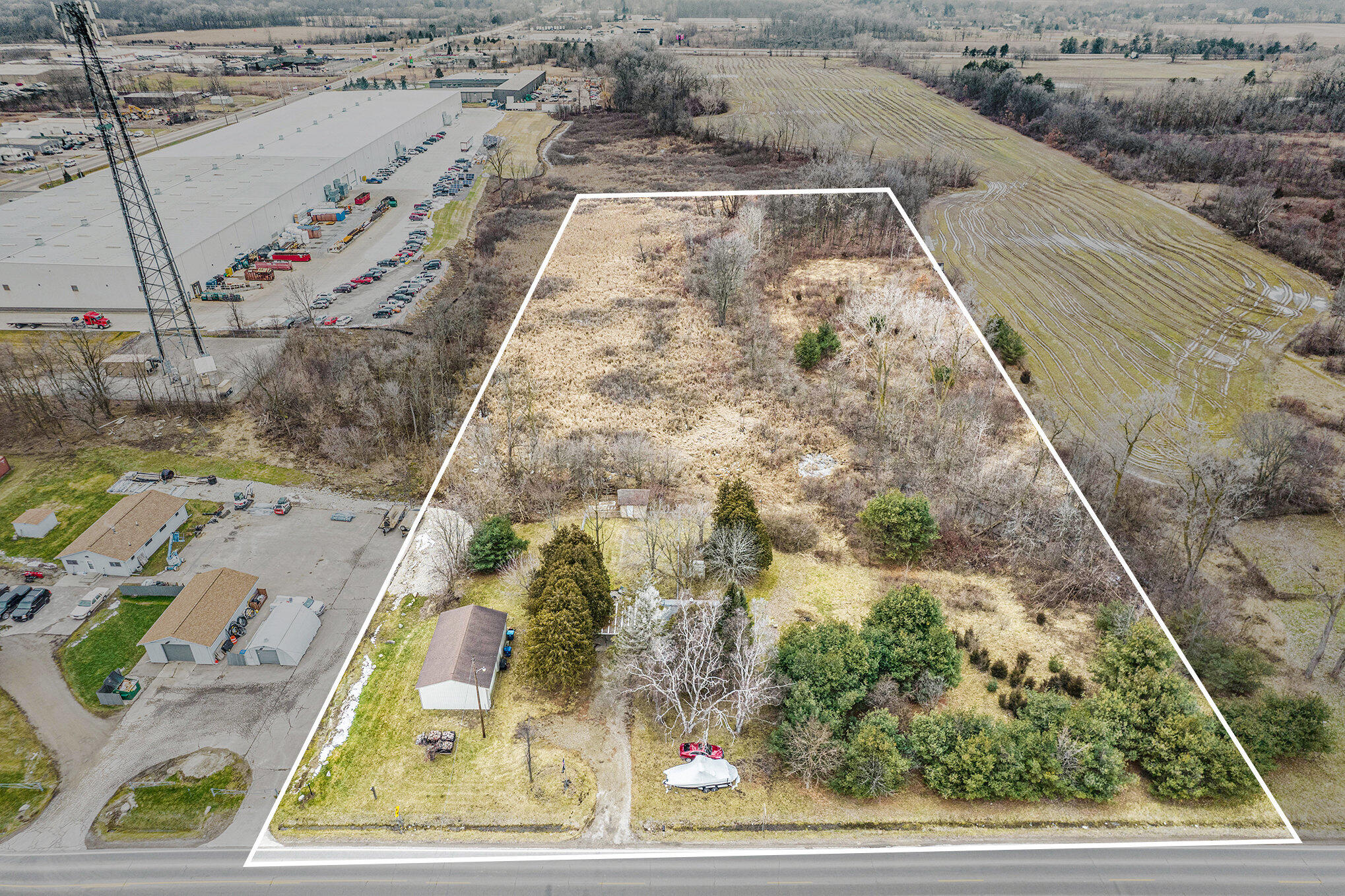 11196 Torrey Road Fenton, MI 48430 - Photo 3 of 37 027_dji_0368-1