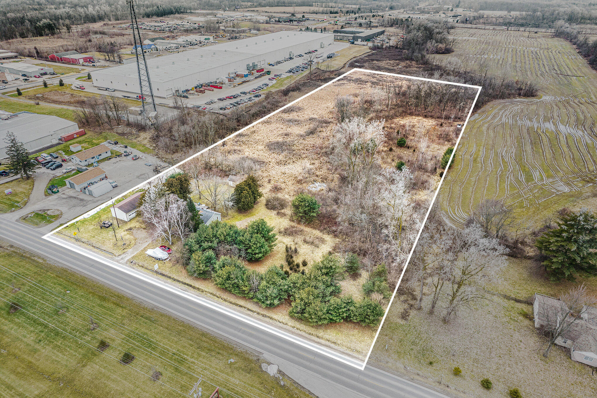 11196 Torrey Road Fenton, MI 48430 - Photo 4 of 37 028_dji_0369-1