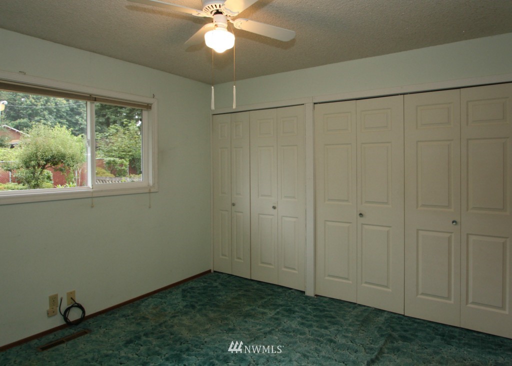 4002 Northeast 23rd Place Renton, WA 98056 - Photo 11 of 15 Gallery Image 11