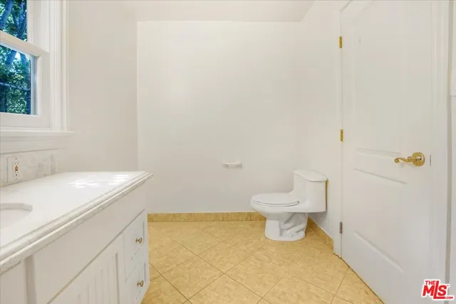 a view of a livingroom with a chandelier
