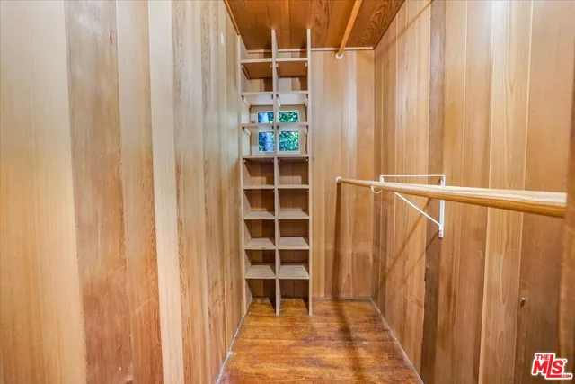 $15,900 | 114 South Layton Drive, Los Angeles, CA 90049