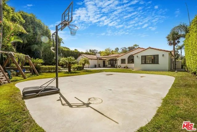 $15,900 | 114 South Layton Drive, Los Angeles, CA 90049