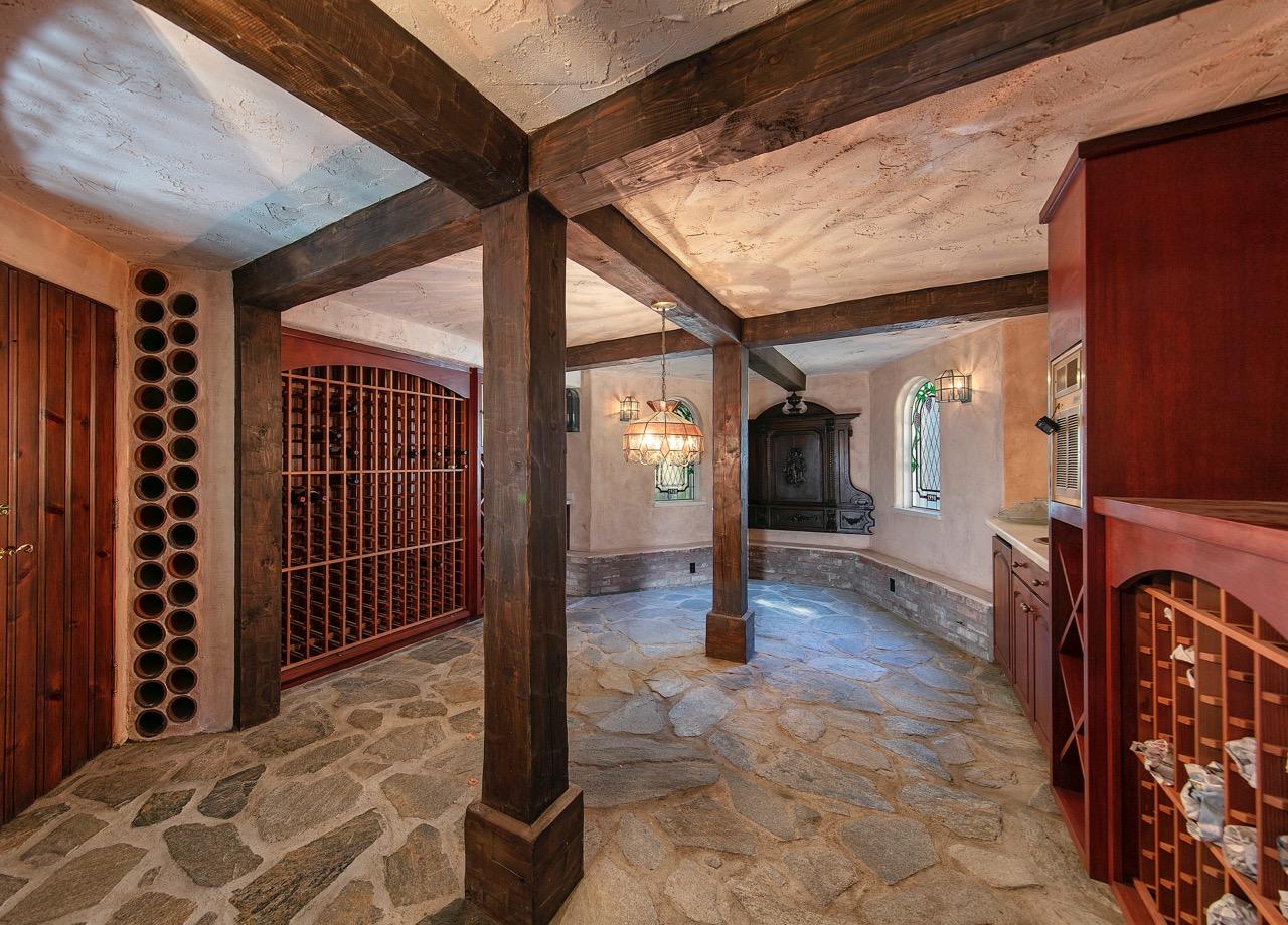 2225 Las Tunas Road Santa Barbara, CA 93103 - Photo 17 of 26 16_2225LasTunas_22