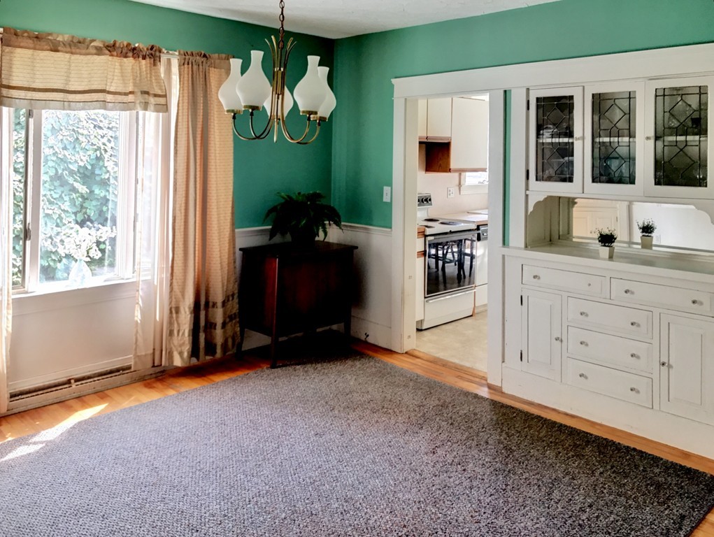 24 Doyle Street Worcester, MA 01606 - Photo 10 of 25 Gallery Image 10