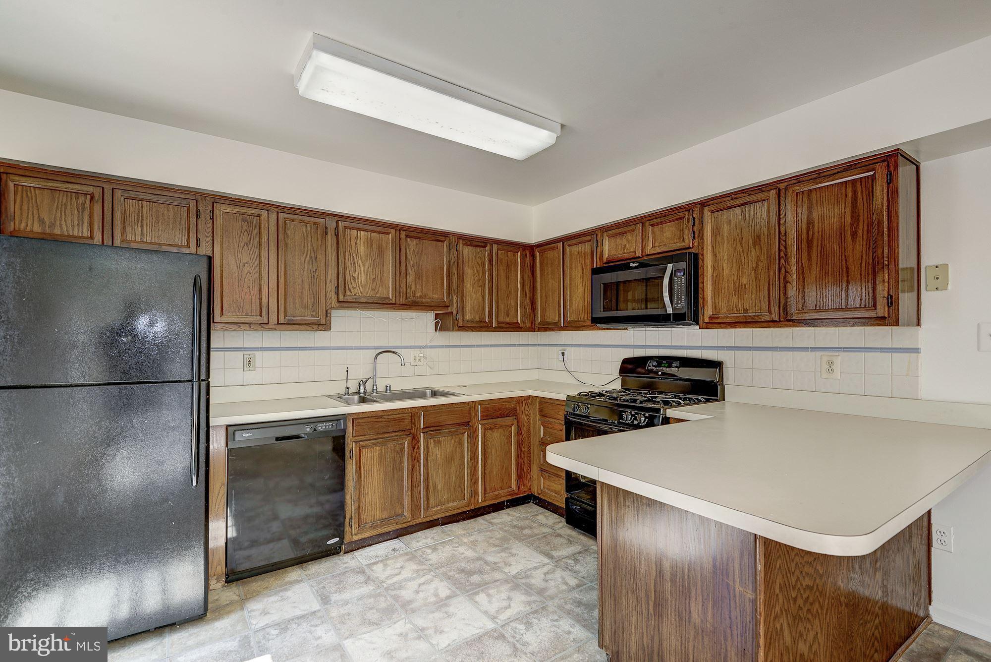 46911 Rabbitrun Terrace Sterling, VA 20164 - Photo 14 of 30