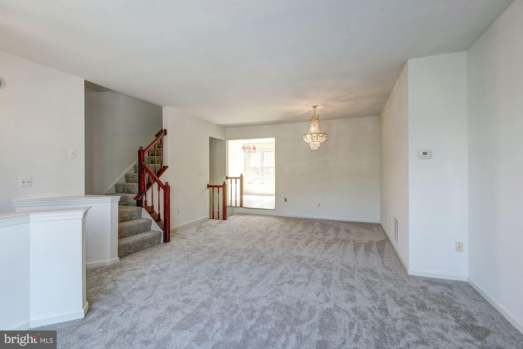 46911 Rabbitrun Terrace Sterling, VA 20164 - Photo 4 of 30