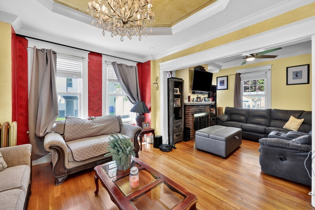 14 Herman Street Springfield, MA 01108 - Photo 9 of 42