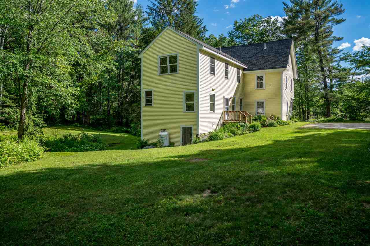 106 Clark Hill Road New Boston, NH 03070 - Photo 6 of 40