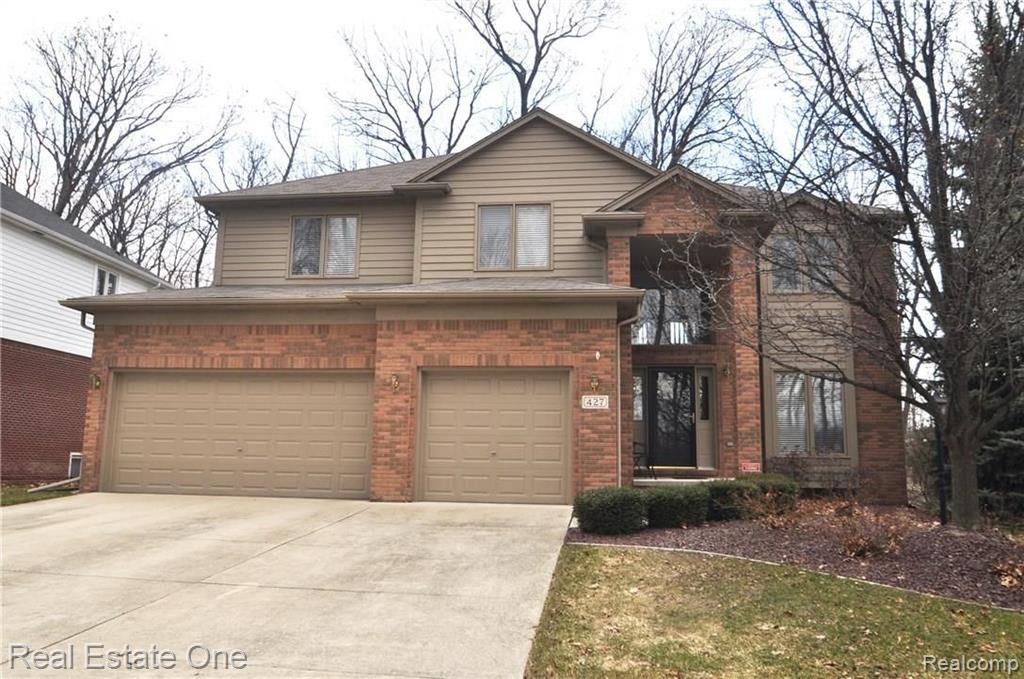 427 Mystic Valley Rochester Hills, MI 48307 - Photo 1 of 40