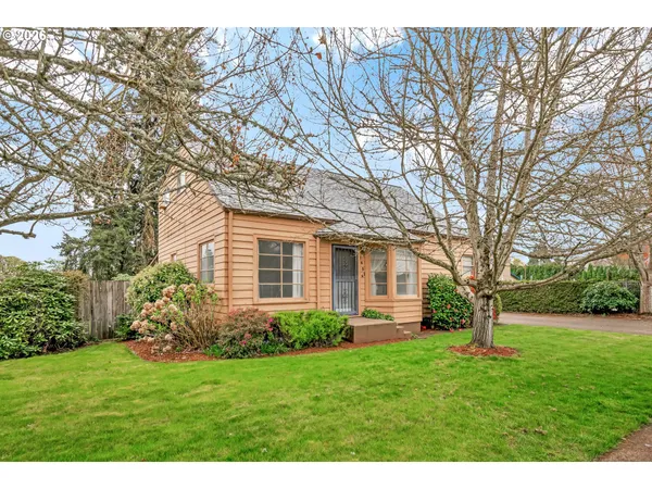 $485,000 | 1521 Gilham Road, Eugene, OR 97401