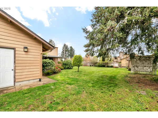 $485,000 | 1521 Gilham Road, Eugene, OR 97401