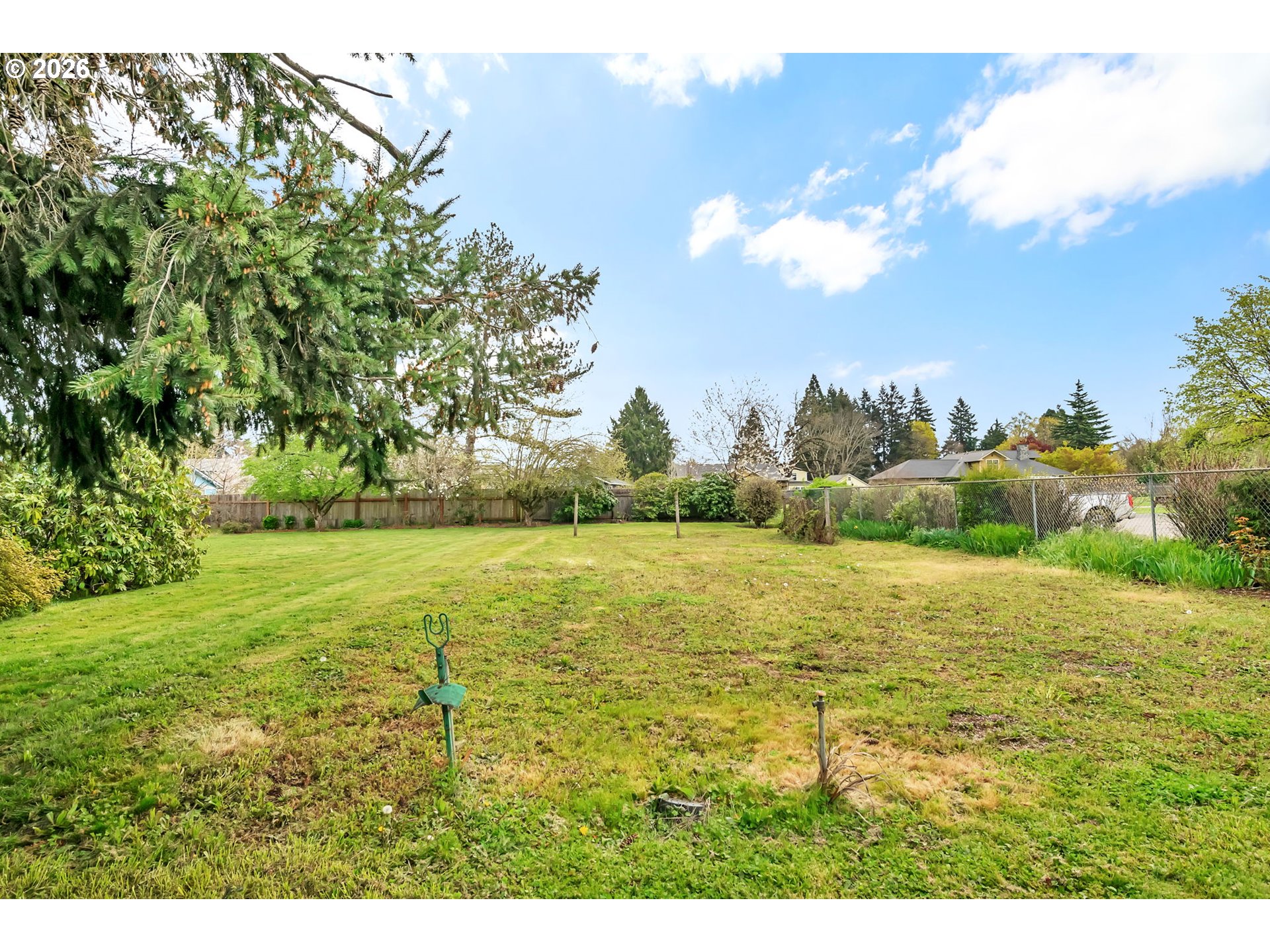 1521 Gilham Road Eugene, OR 97401 - Photo 31 of 37