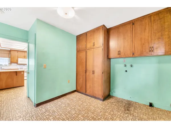 $485,000 | 1521 Gilham Road, Eugene, OR 97401