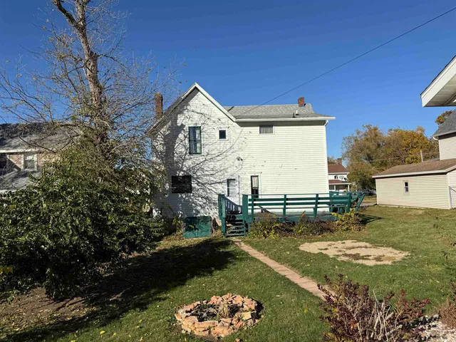 $49,900 | 621 East Garden Street, Freeport, IL 61032