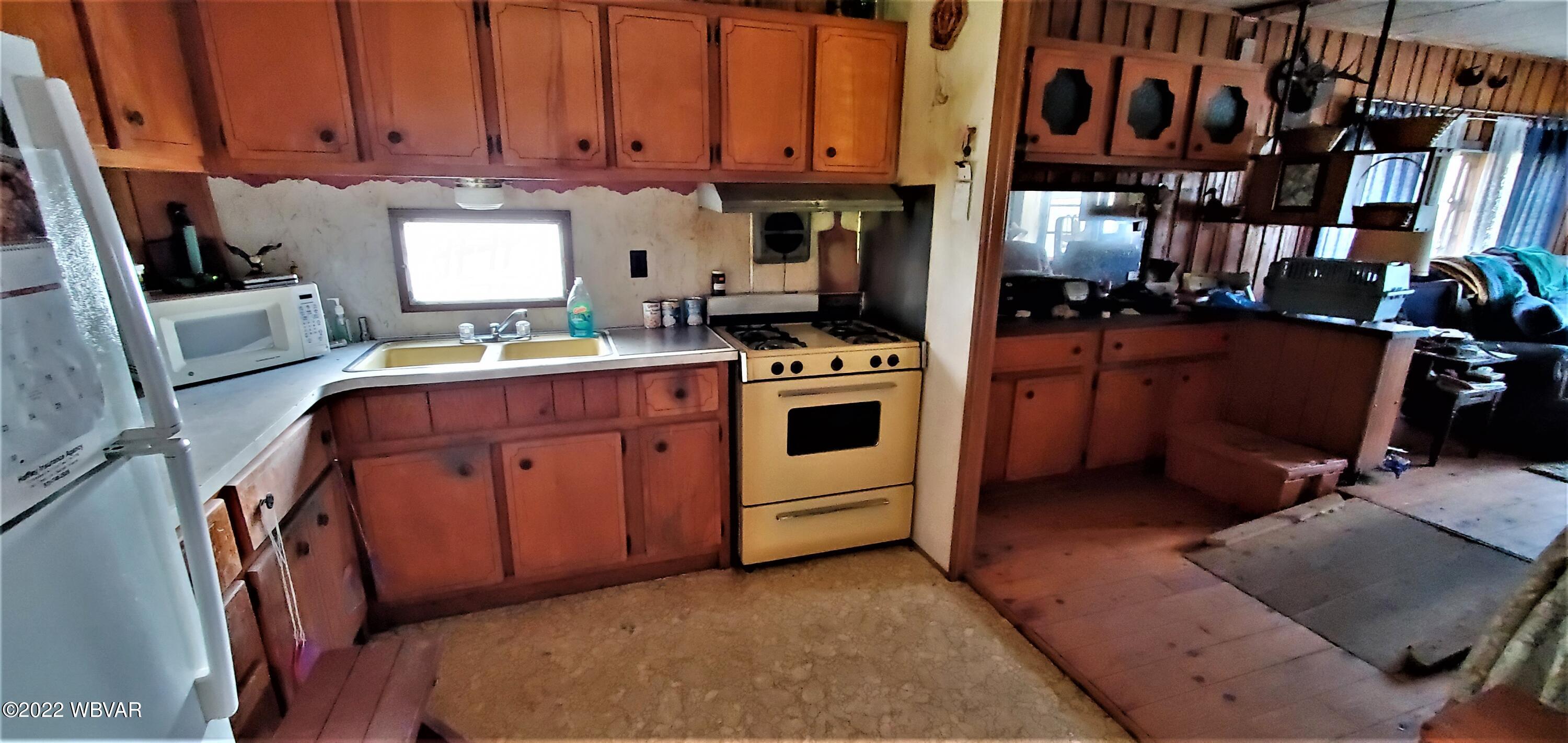 952 Canoe Run Road Jersey Shore, PA 17740 - Photo 12 of 16 Gallery Image 12