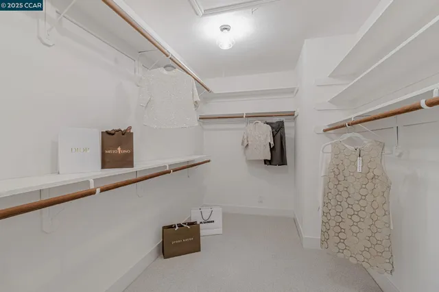 $2,495,000 | 1960 Joseph Drive, Moraga, CA 94556