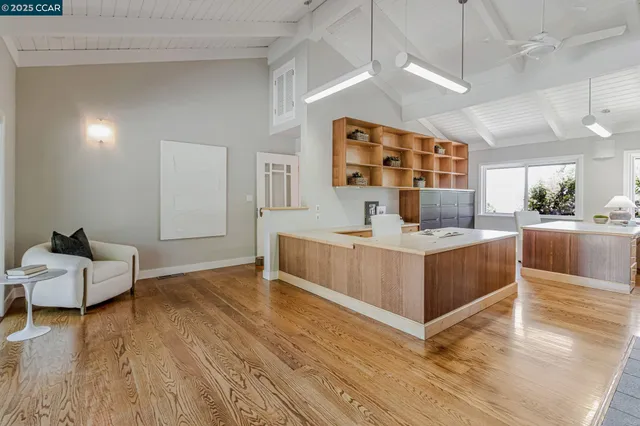 $2,495,000 | 1960 Joseph Drive, Moraga, CA 94556