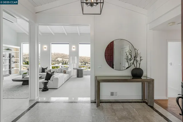 $2,495,000 | 1960 Joseph Drive, Moraga, CA 94556