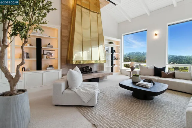 $2,495,000 | 1960 Joseph Drive, Moraga, CA 94556