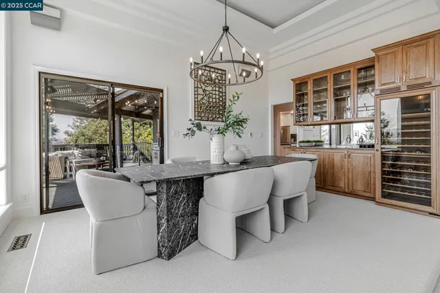 $2,495,000 | 1960 Joseph Drive, Moraga, CA 94556