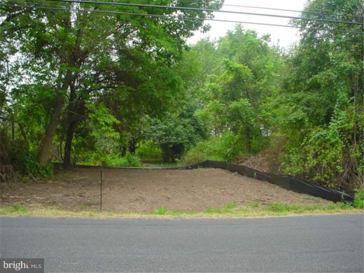 Lot #2 Sweetbriar Road Perkasie, PA 18944 - Photo 2 of 7