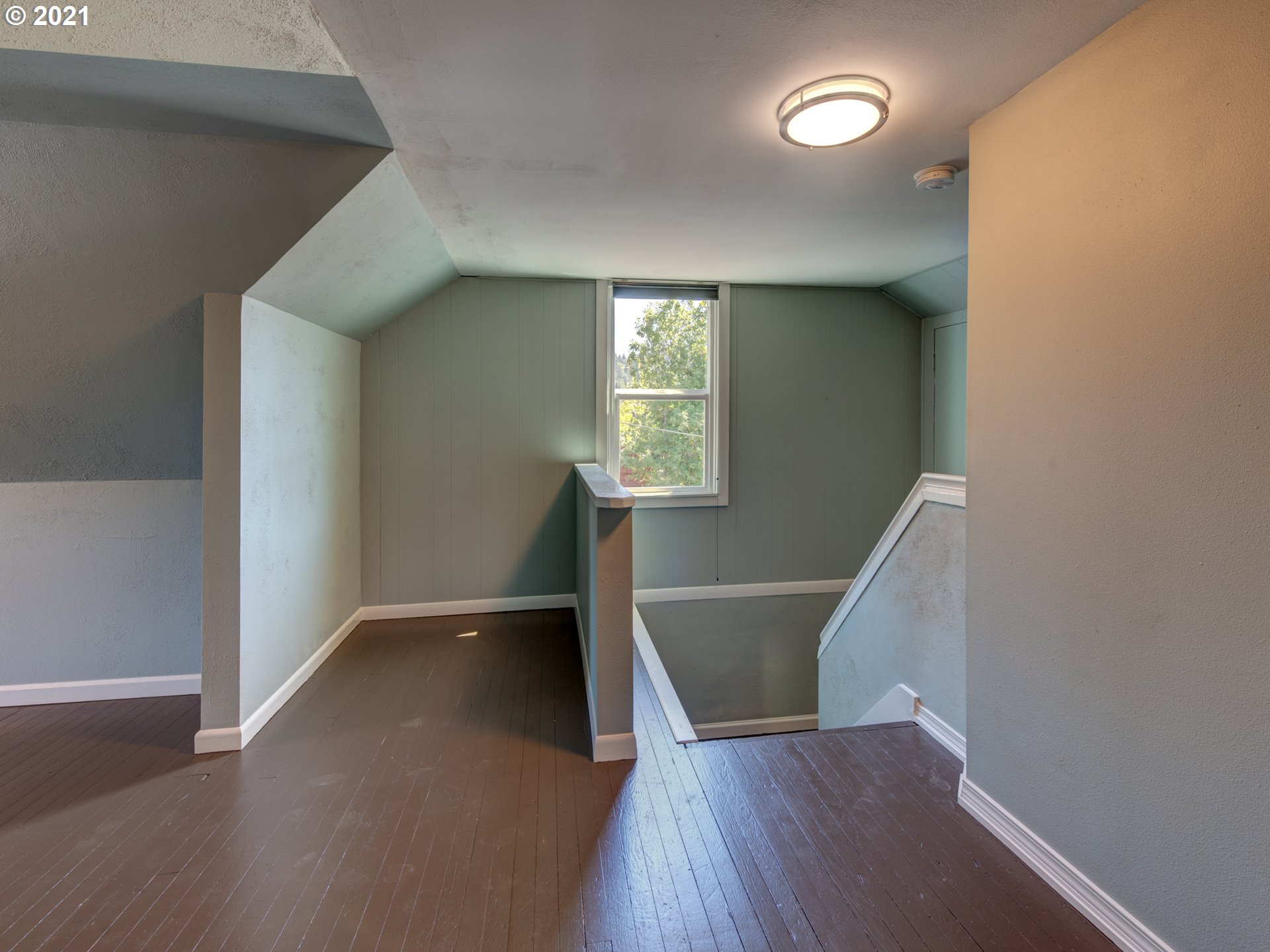 710 East 37th Avenue Eugene, OR 97405 - Photo 19 of 29