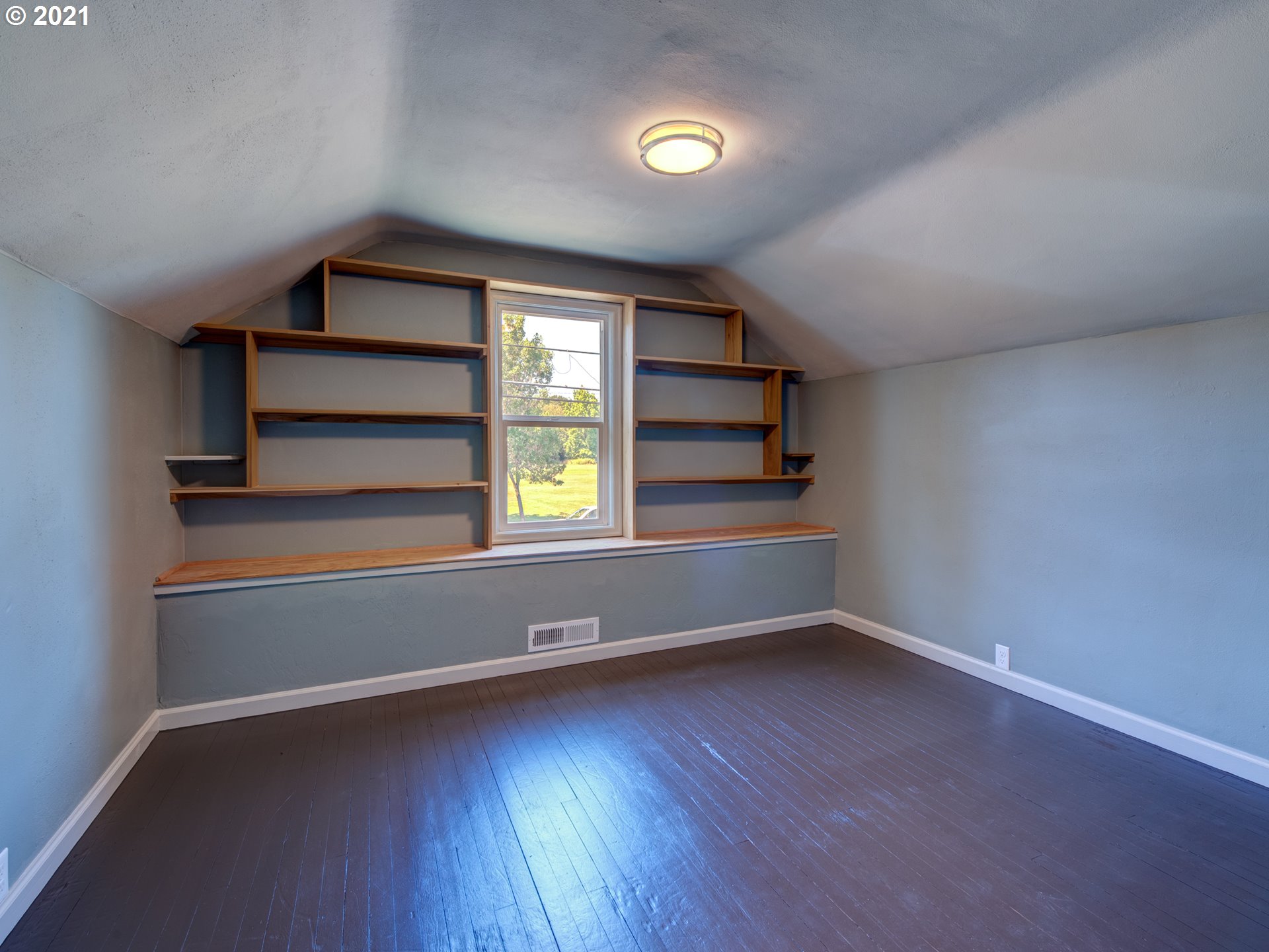 710 East 37th Avenue Eugene, OR 97405 - Photo 21 of 29