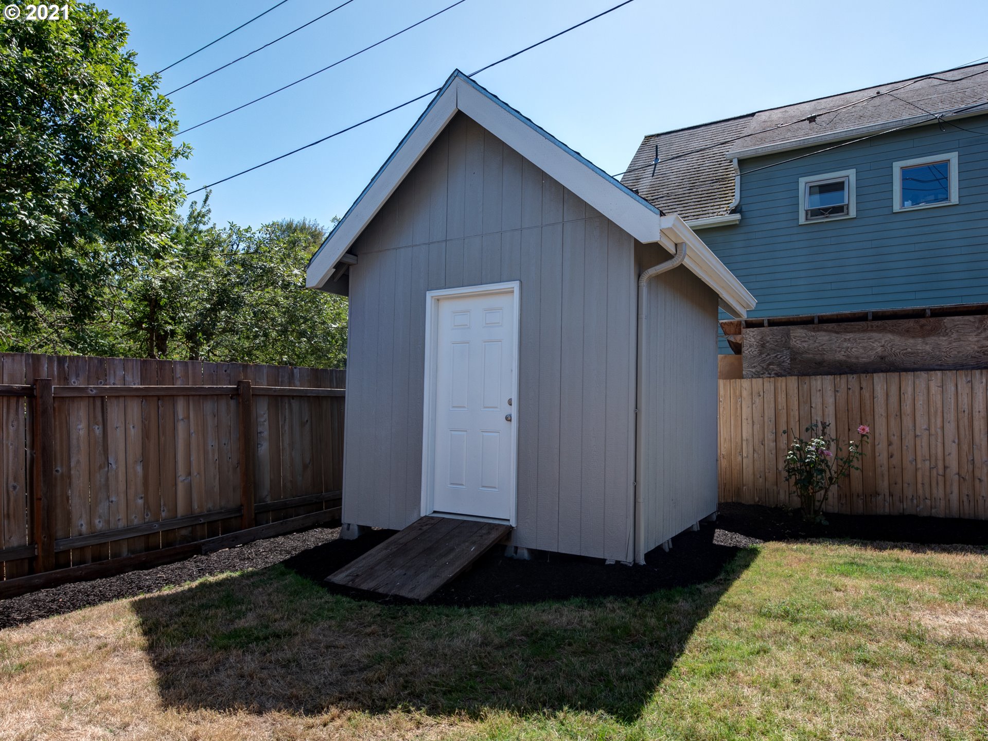 710 East 37th Avenue Eugene, OR 97405 - Photo 25 of 29