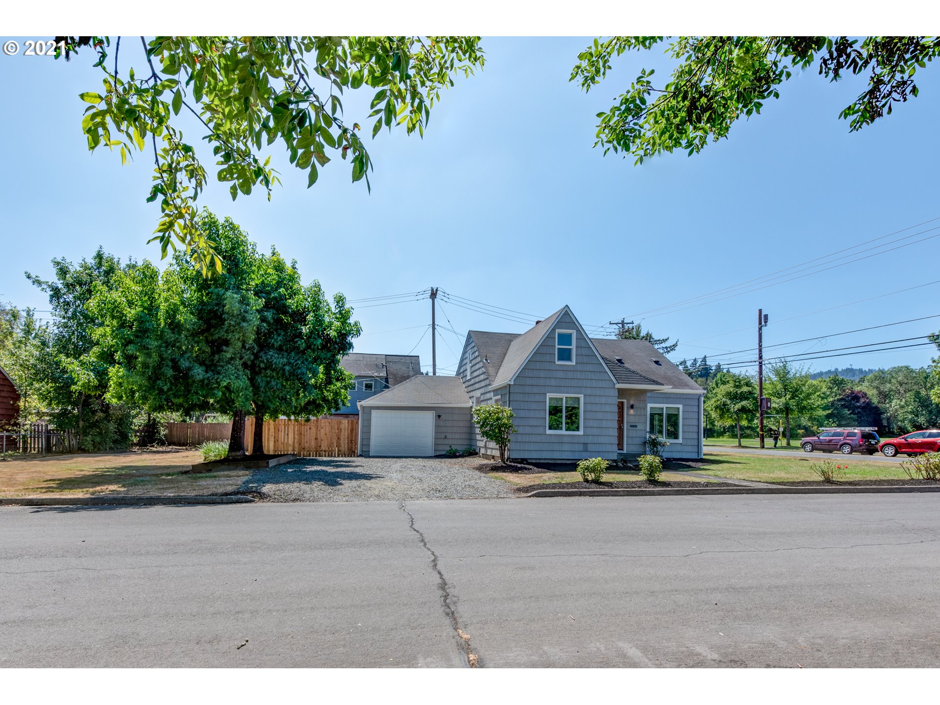 710 East 37th Avenue Eugene, OR 97405 - Photo 26 of 29