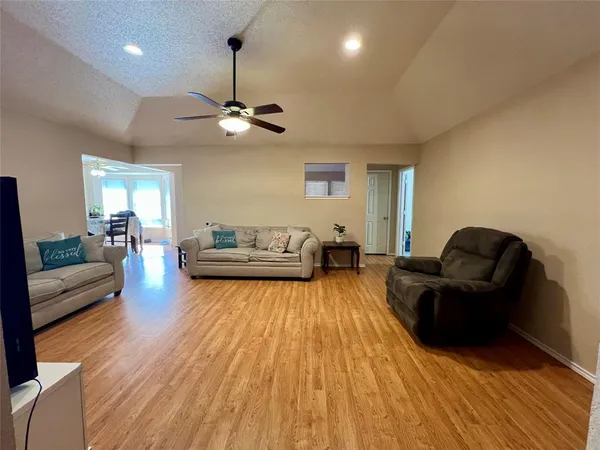 $319,000 | 5920 Hilltop Drive, Watauga, TX 76148