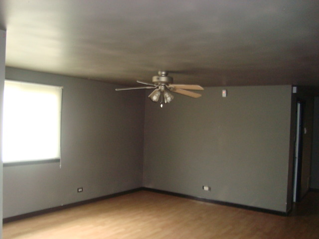 109 Cloverleaf Road Matteson, IL 60443 - Photo 19 of 25 an empty room with a window