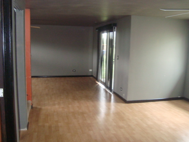 109 Cloverleaf Road Matteson, IL 60443 - Photo 23 of 25 a view of an empty room with a gallery