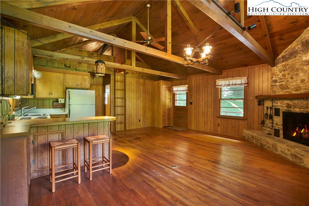 355 Paris Road Boone, NC 28607 - Photo 9 of 24 Gallery Image 9