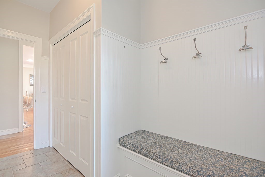 34 Russell Road Needham, MA 02492 - Photo 11 of 42