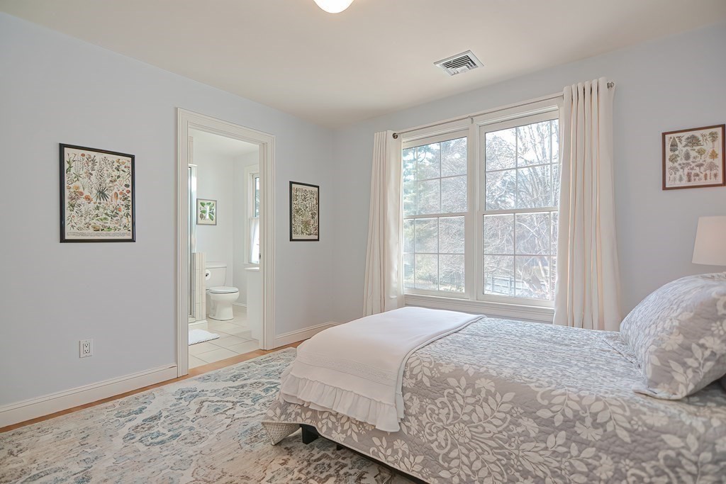 34 Russell Road Needham, MA 02492 - Photo 32 of 42