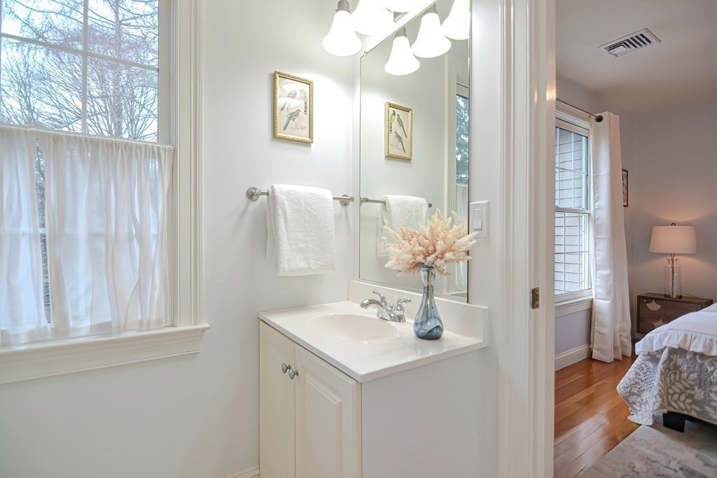 34 Russell Road Needham, MA 02492 - Photo 34 of 42
