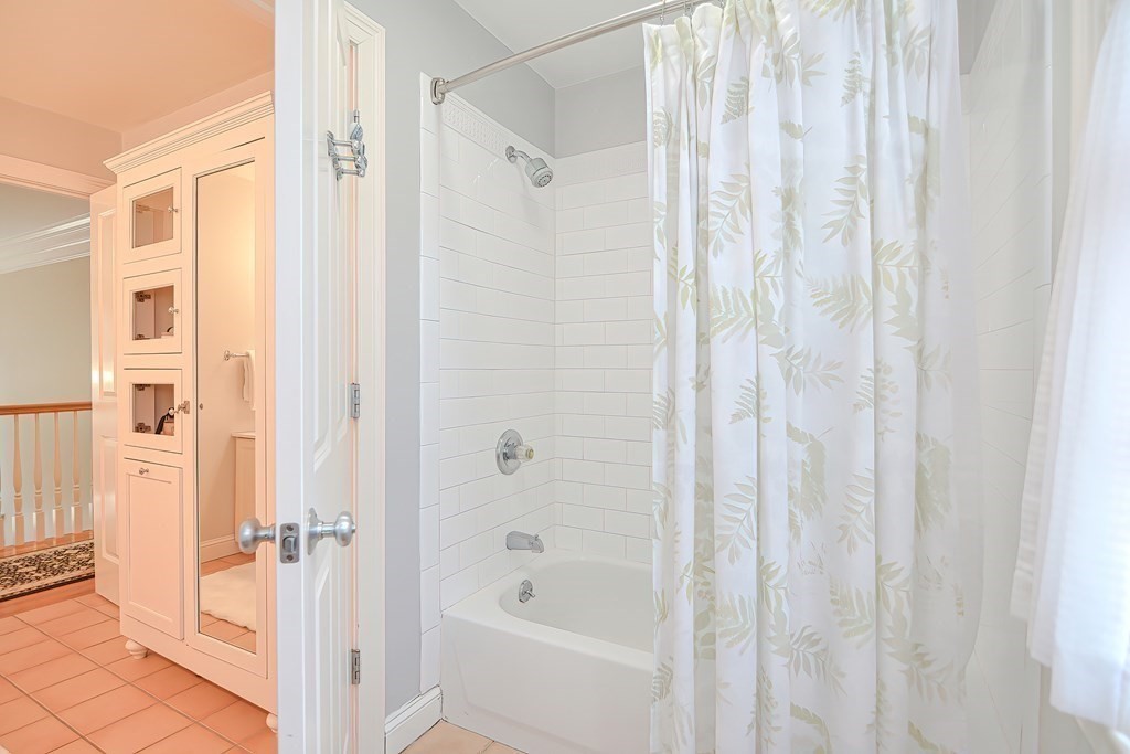 34 Russell Road Needham, MA 02492 - Photo 36 of 42
