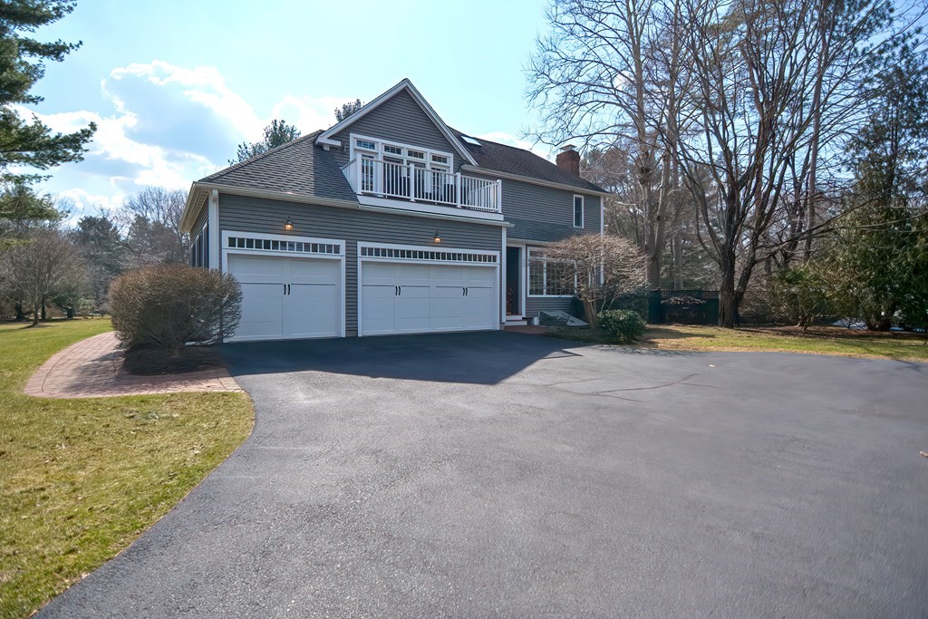 34 Russell Road Needham, MA 02492 - Photo 41 of 42