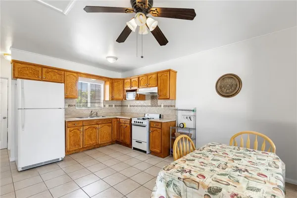 $998,888 | 8446 California Avenue, South Gate, CA 90280