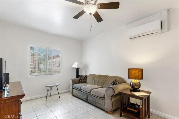 $998,888 | 8446 California Avenue, South Gate, CA 90280