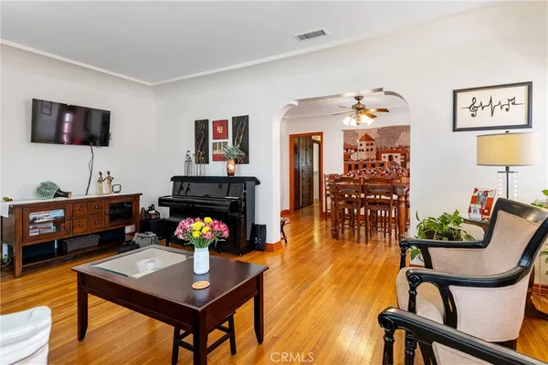 $998,888 | 8446 California Avenue, South Gate, CA 90280